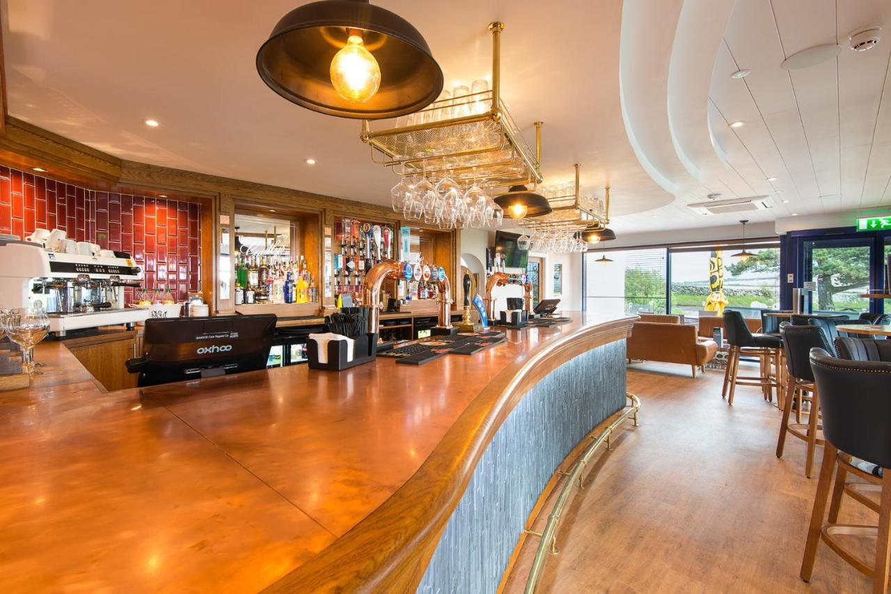 Gwesty Gadlys Hotel Cemaes Exterior foto